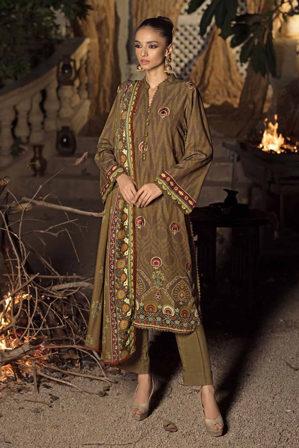 Gul Ahmed 3PC Embroidered Digital Printed Karandi Unstitched Suit AY-32005