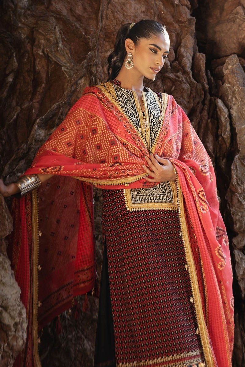 Gul Ahmed 3 Piece Unstitched Embroidered Chiffon Suit with Gold Lacquer Embroidered Printed Chiffon Dupatta BM-52017