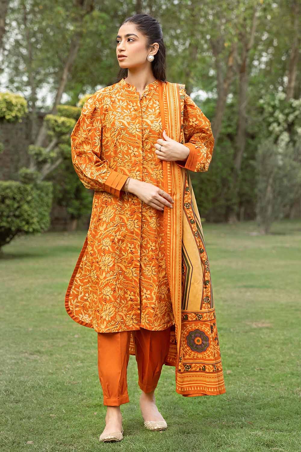 Gul Ahmed 3PC Printed Lawn Unstitched Suit CL-32464 A