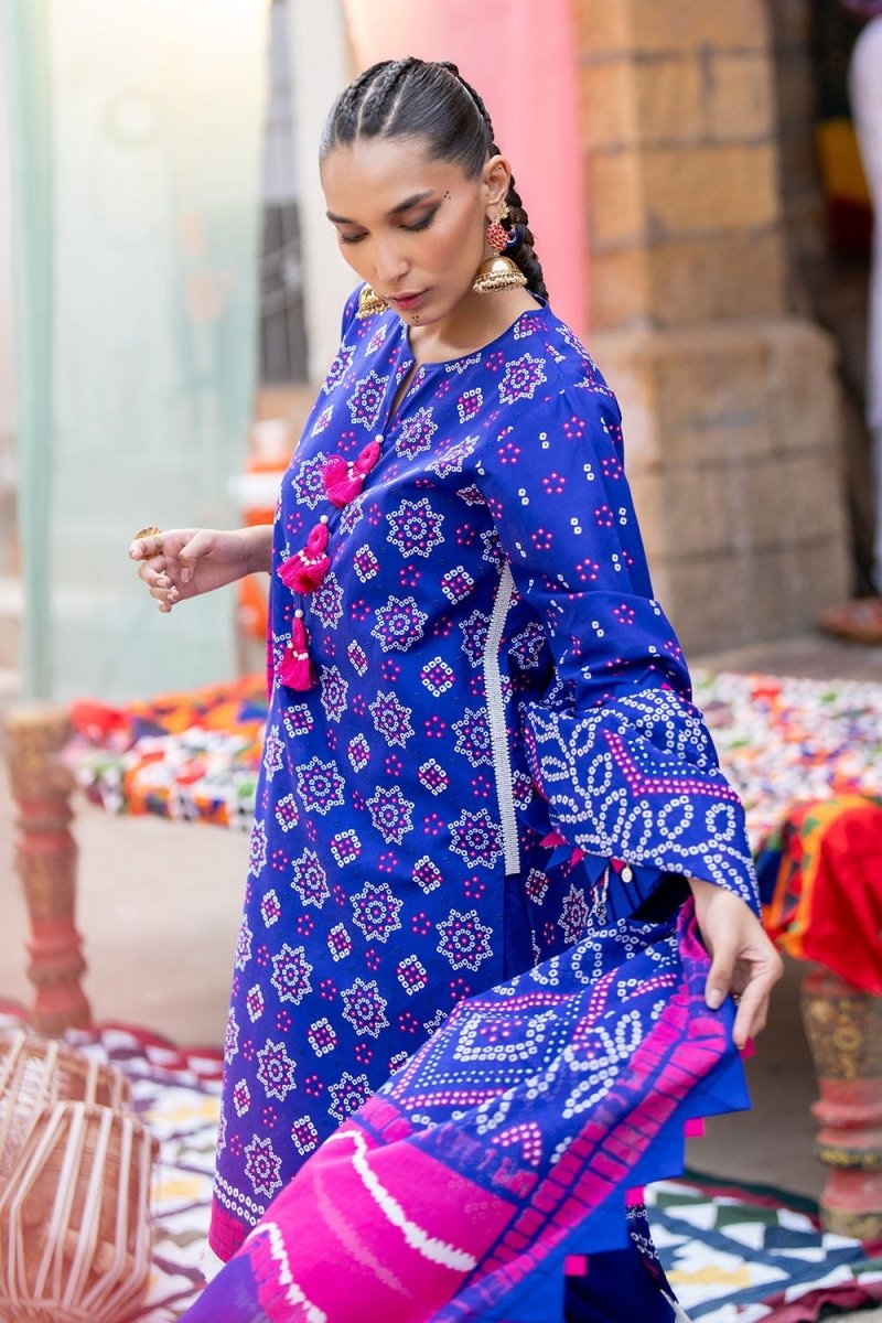 Gul Ahmed 3 Piece Unstitched Printed Lawn Suit CL-52445 B