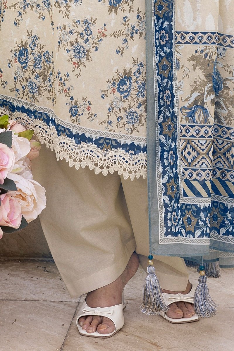 Gul Ahmed 3 Piece Unstitched Printed Lawn Suit CL-52669