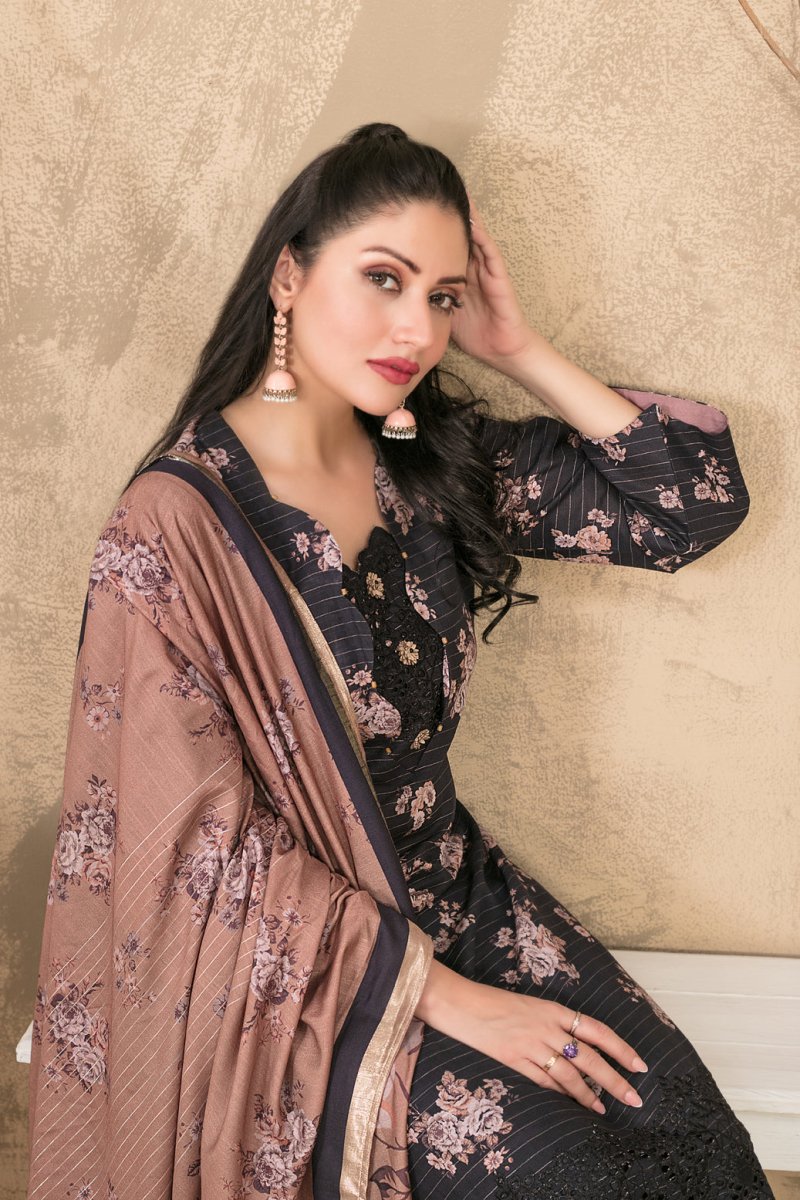 Tawakkal Fabrics 3 Piece Stitched Schiffli Embroidered Digital Printed Zari Khaddar Suit - D-1077