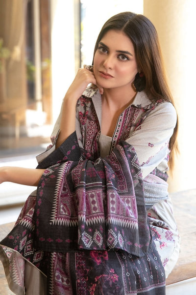Tawakkal Fabrics 3 Piece Stitched Printed Bana Dora  lawn Suit - D-1502