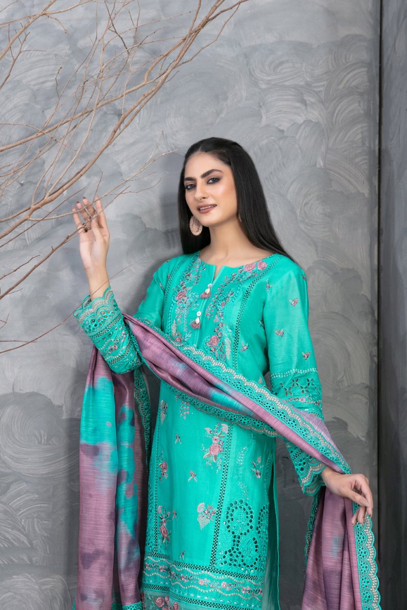 Tawakkal Fabrics 3 Piece Stitched Embroidered Digital Printed Lawn Suit - D-2486