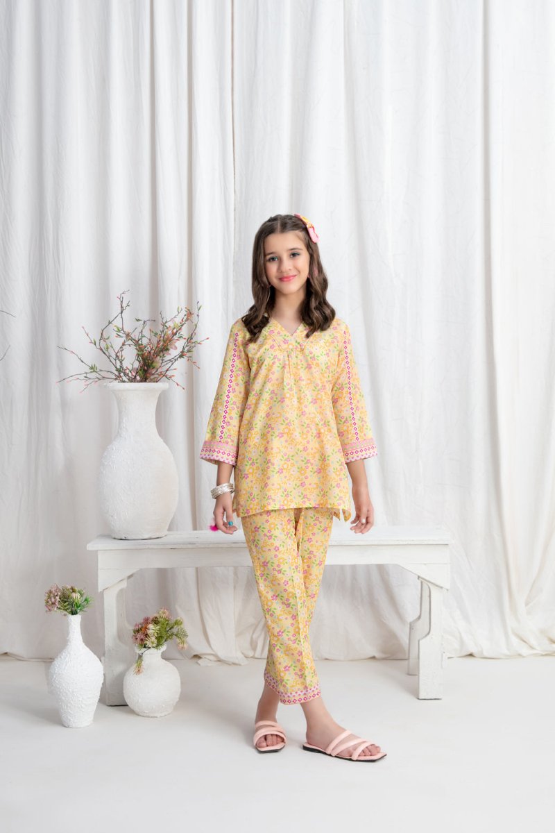 Tawakkal Fabrics 02 Piece Kid's Collection Digital Printed Swiss Suit - D-2573