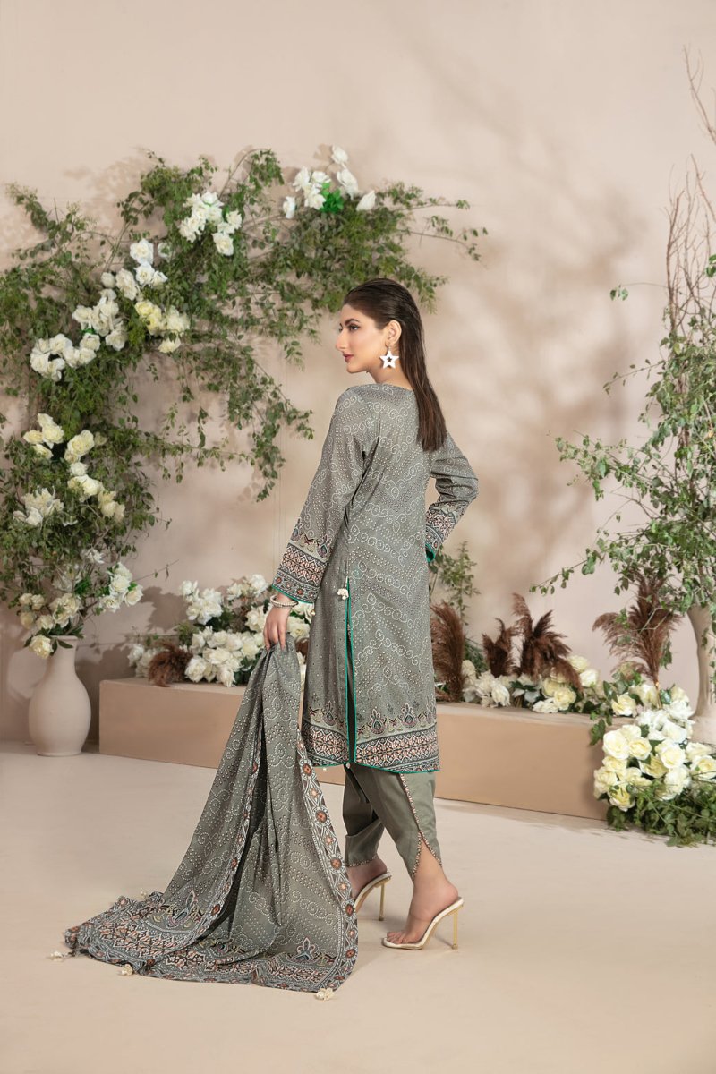 Tawakkal Fabrics 3 Piece Stitched Embroidered Digital Printed Lawn Suit D-8547