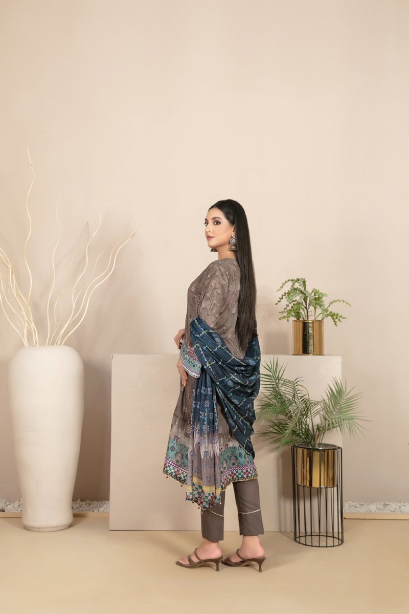 Tawakkal Fabrics 3 Piece Stitched Embroidered Digital Printed Lawn Suit D-9311