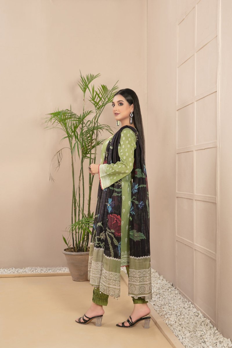 Tawakkal Fabrics 3 Piece Stitched Embroidered Digital Printed Lawn Suit D-9315