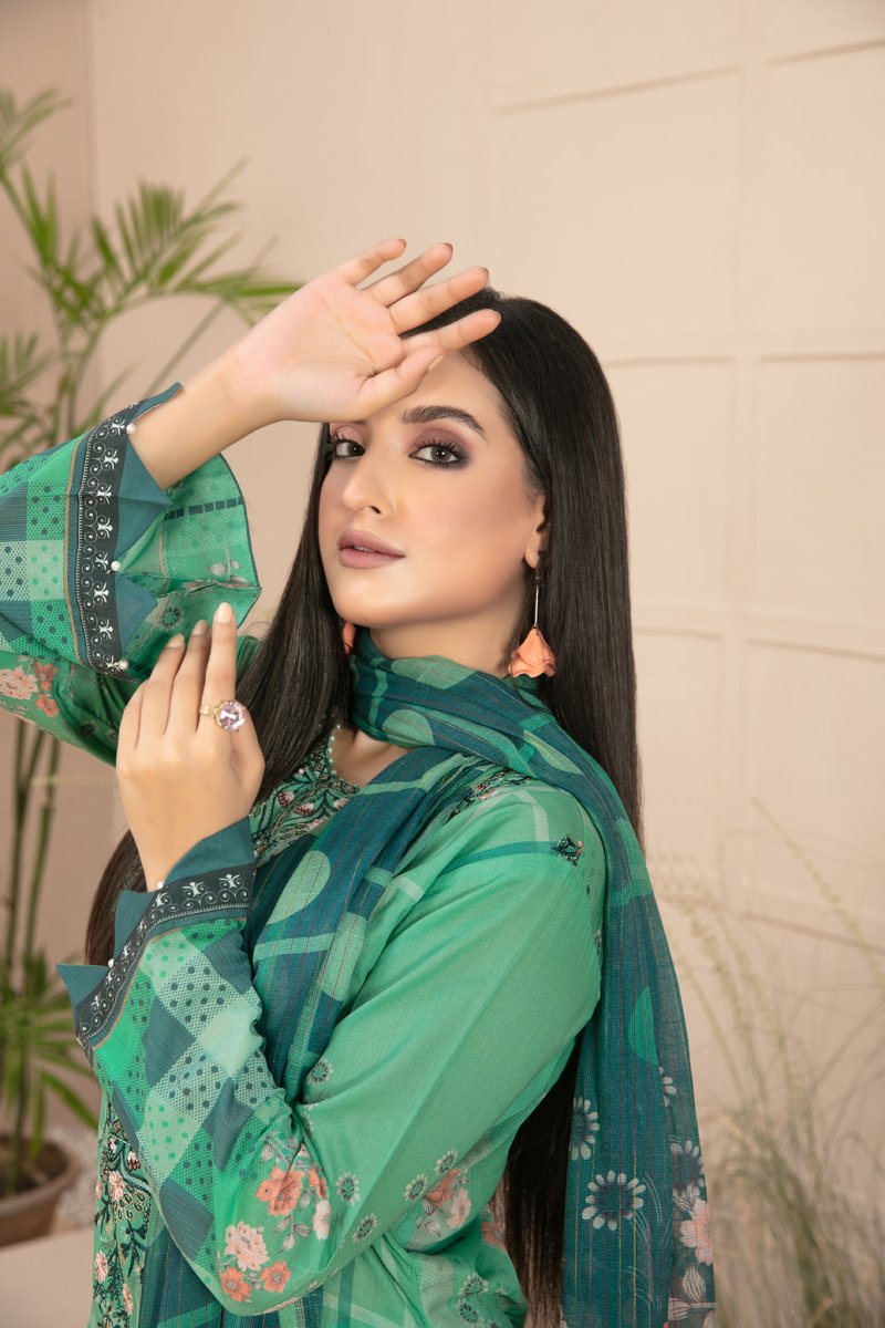 Tawakkal Fabrics 3 Piece Stitched Embroidered Digital Printed Lawn Suit D-9318