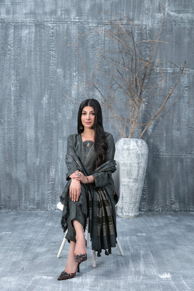 Tawakkal Fabrics 3 Piece Stitched Boti with Daman Boring Embroidered Leather Peach Jacquard Suit D-9845