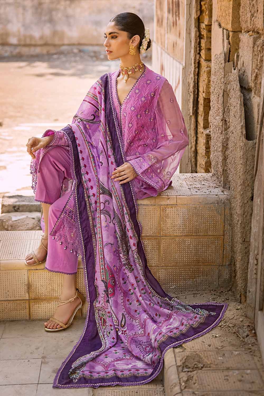 Gul Ahmed 3PC Embroidered Chiffon Unstitched Suit with Digital Printed Paper Cotton Dupatta FE-32022