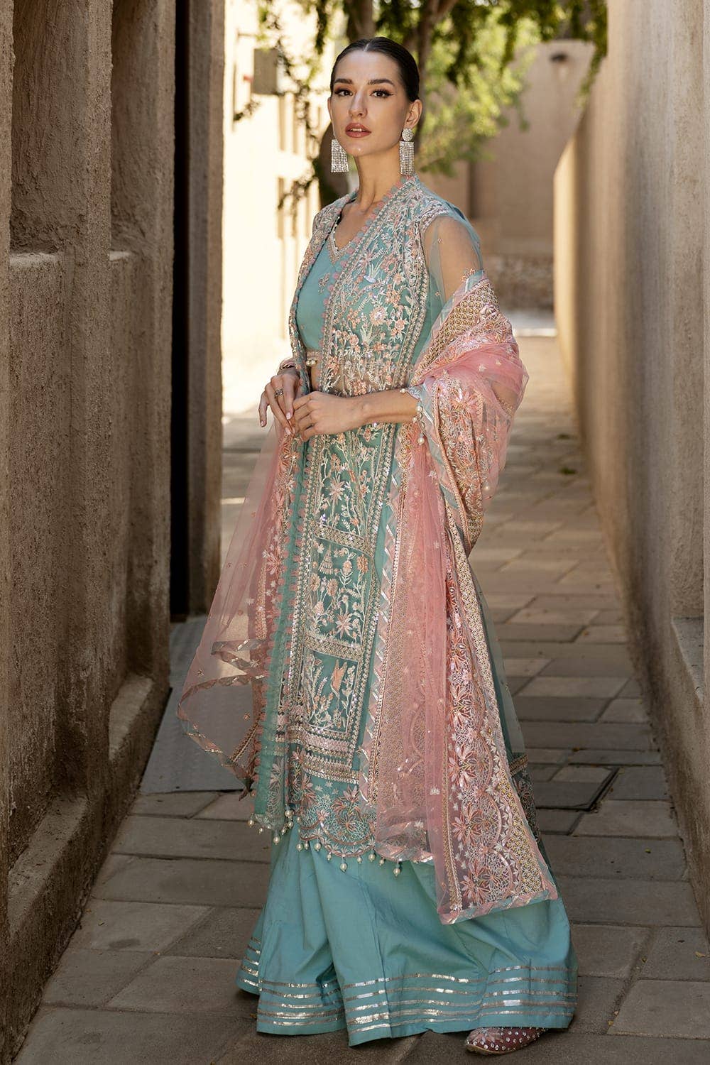 Gul Ahmed 3PC Zari and Sequins Embroidered Net Unstitched Suit with Zari and Sequins Embroidered Net FE-42010