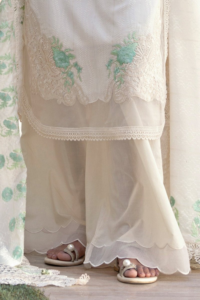 Gul Ahmed 3 Piece Unstitched Embroidered Stripe Suit with Embroidered Stripe Dupatta FE-52014