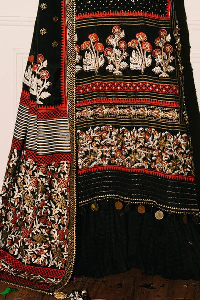 Gul Ahmed 3 Piece Unstitched Gold & Lacquer Printed Raw Silk Suit FE-52091