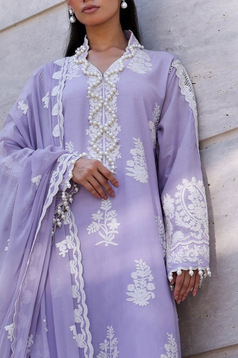 Gul Ahmed 3 Piece Unstitched Embroidered Lawn Suit with Embroidered Chiffon Dupatta FE-52108