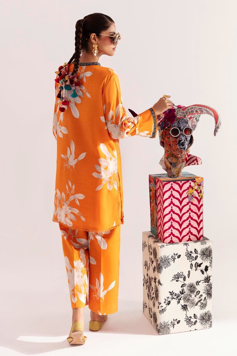 SANA SAFINAZ 2 Piece Unstitched Digital Printed Shirt On Linen with Digital Printed Pant On Cambric - H232-026B-C