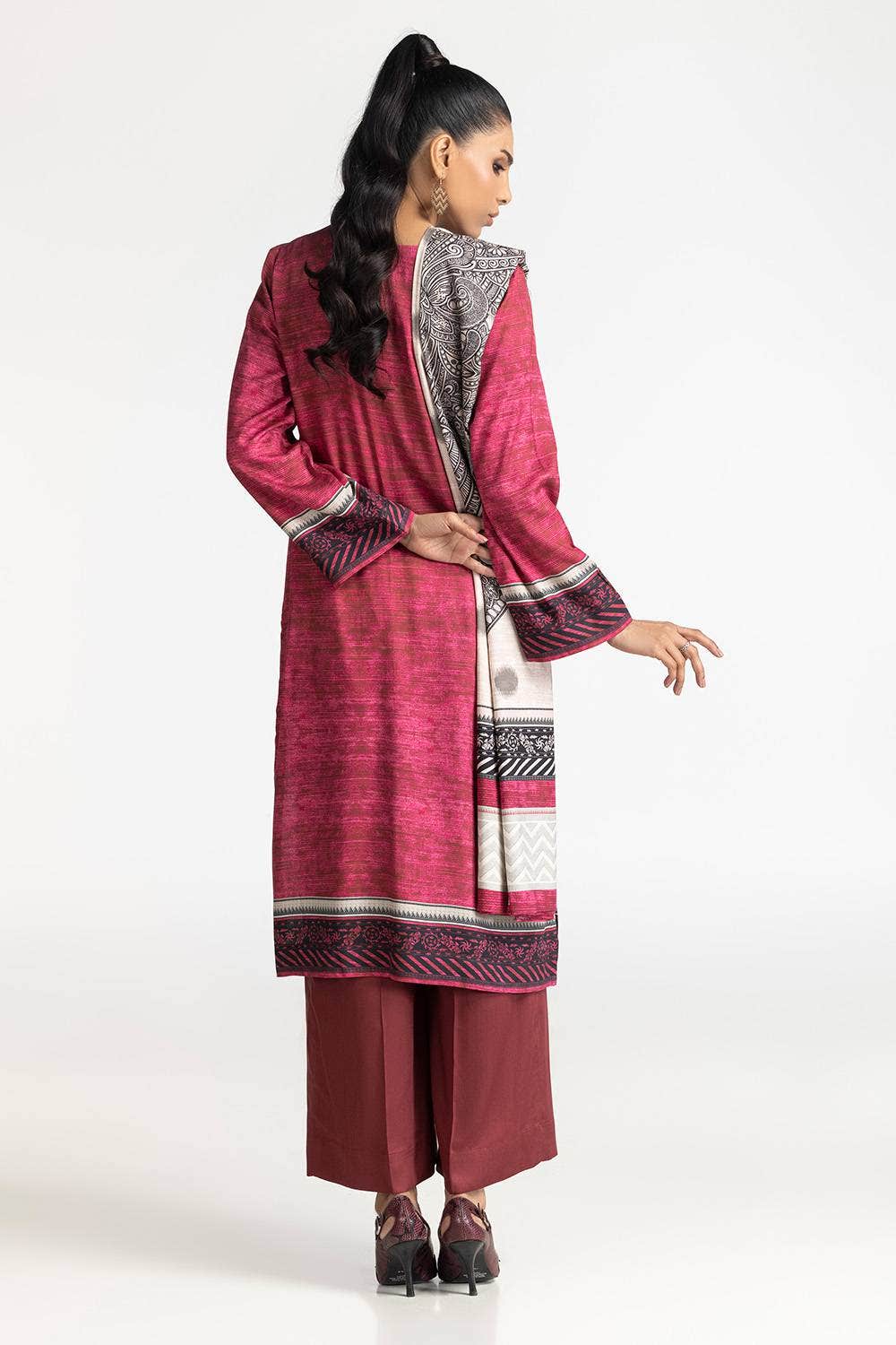 Gul Ahmed Ready to Wear 3 Piece Cotail Printed Suit IUSTKSD-425