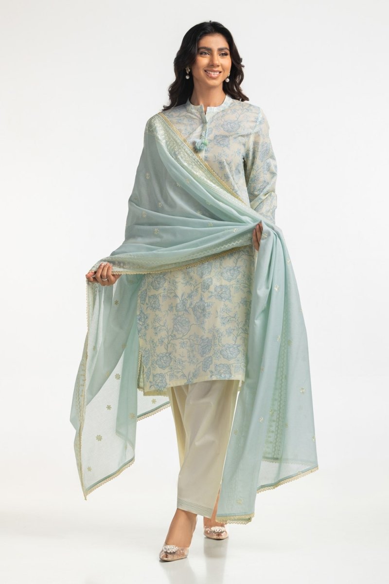 Gul Ahmed Ready to Wear 3PC Lawn Printed Embroidered Suit IUSTKSD-536