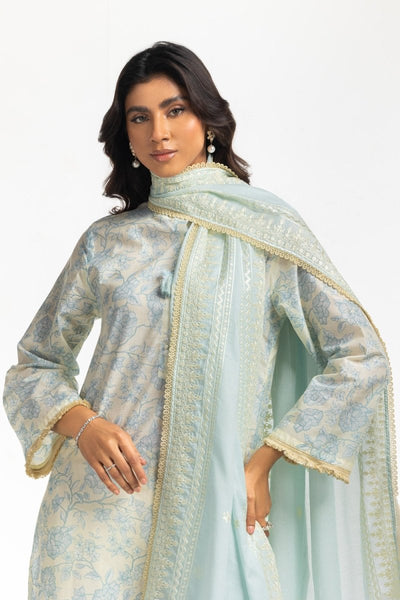 Gul Ahmed Ready to Wear 3PC Lawn Printed Embroidered Suit IUSTKSD-536