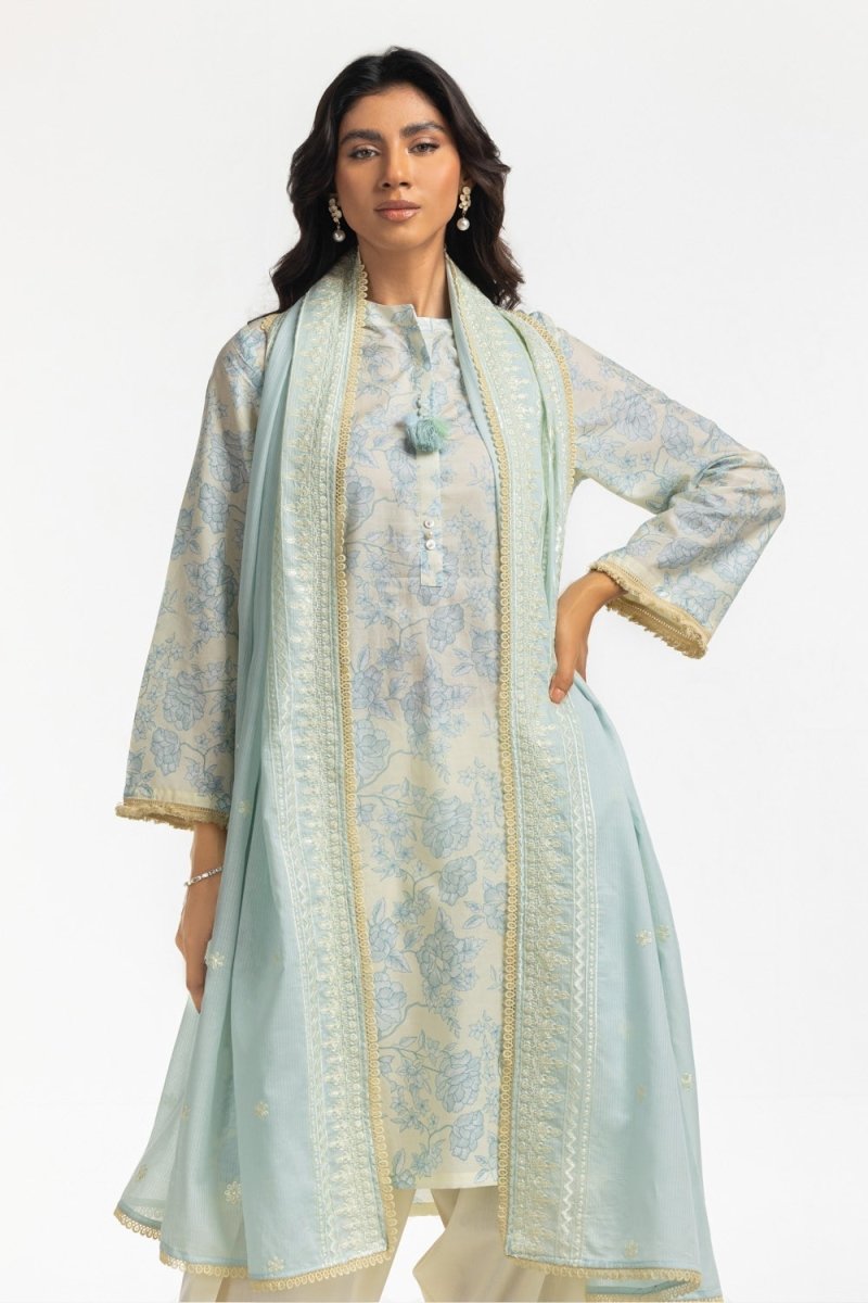 Gul Ahmed Ready to Wear 3PC Lawn Printed Embroidered Suit IUSTKSD-536