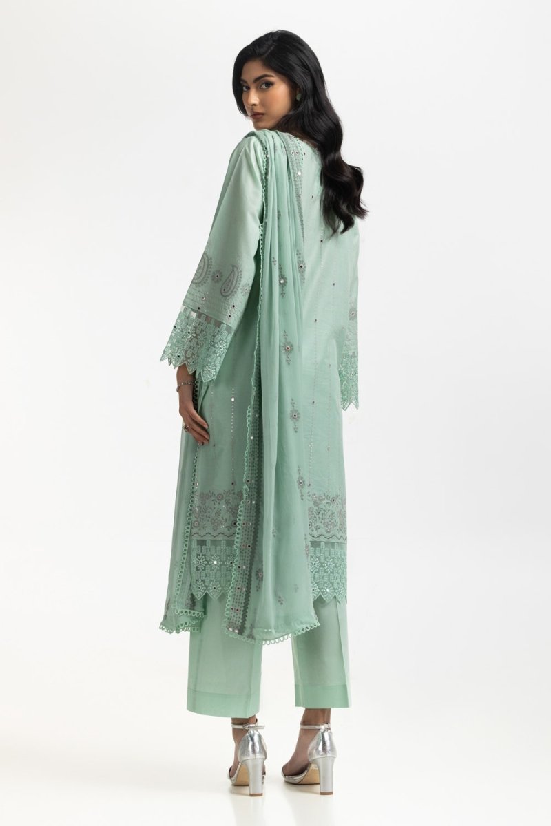 Gul Ahmed Ready to Wear 3PC Lawn Embroidered Suit IUSTKSD-574