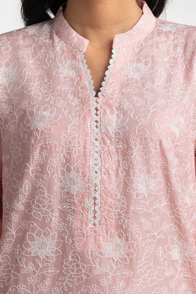Gul Ahmed Ready to Wear 3PC Lawn Embroidered Suit IUSTKSD-593