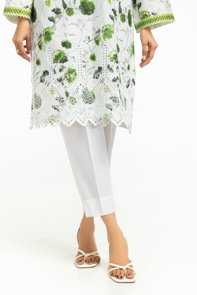 Gul Ahmed Ready to Wear 3PC Lawn Printed Suit With Schiffli Embroidered IUSTKSD-614