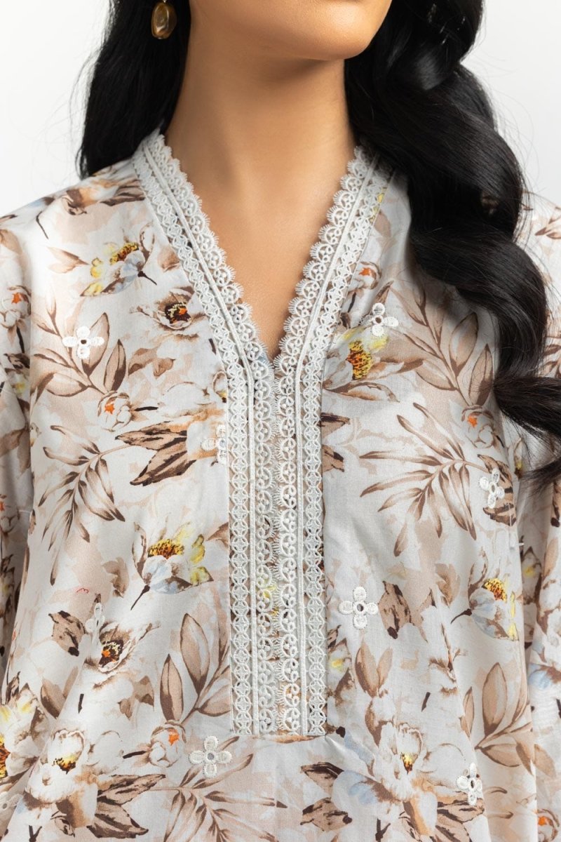 Gul Ahmed Ready to Wear 3PC Printed Suit with Embroidered IUSTKSD-616