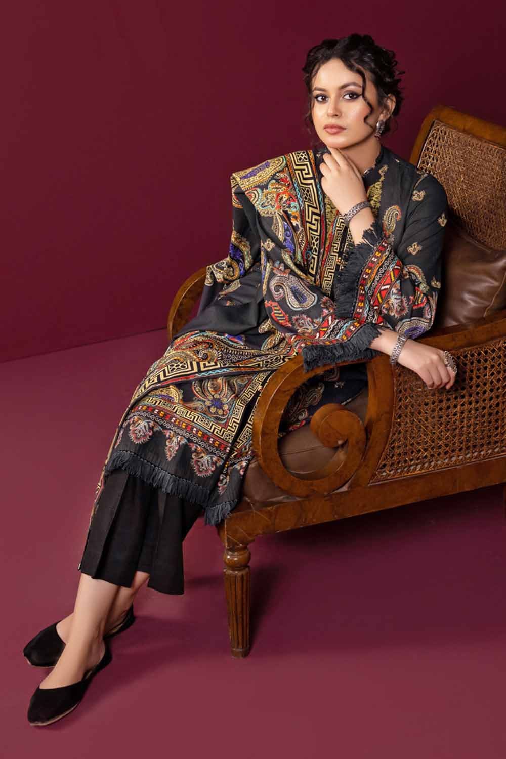 Gul Ahmed 3PC Stitched Cotton Linen Suit K-32003