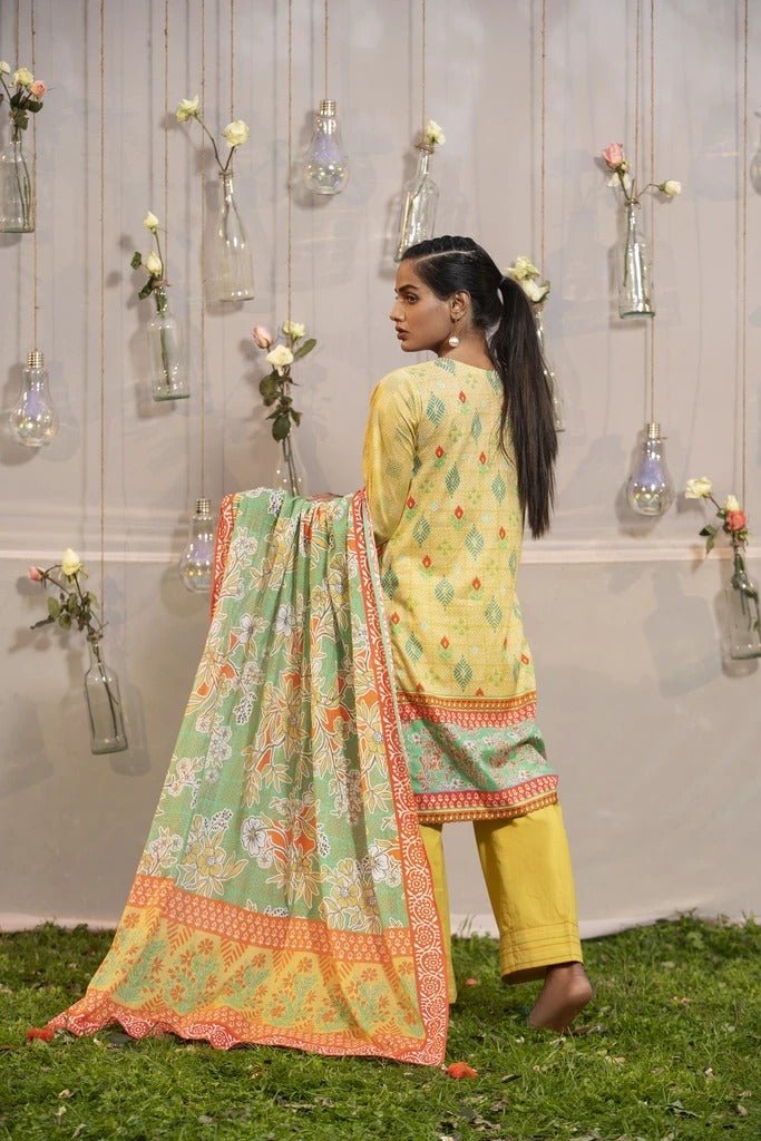 Lakhani Komal Prints 3 Piece Stitched Printed Lawn Suit LSM-2106