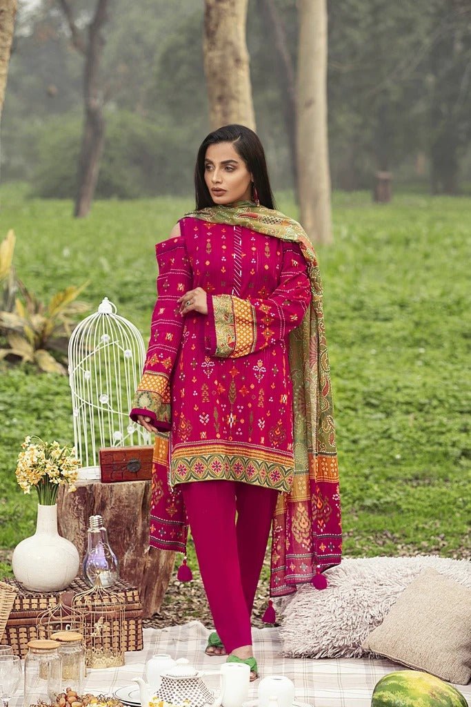 Lakhani Komal Prints 3 Piece Stitched Printed Lawn Suit LSM-2111
