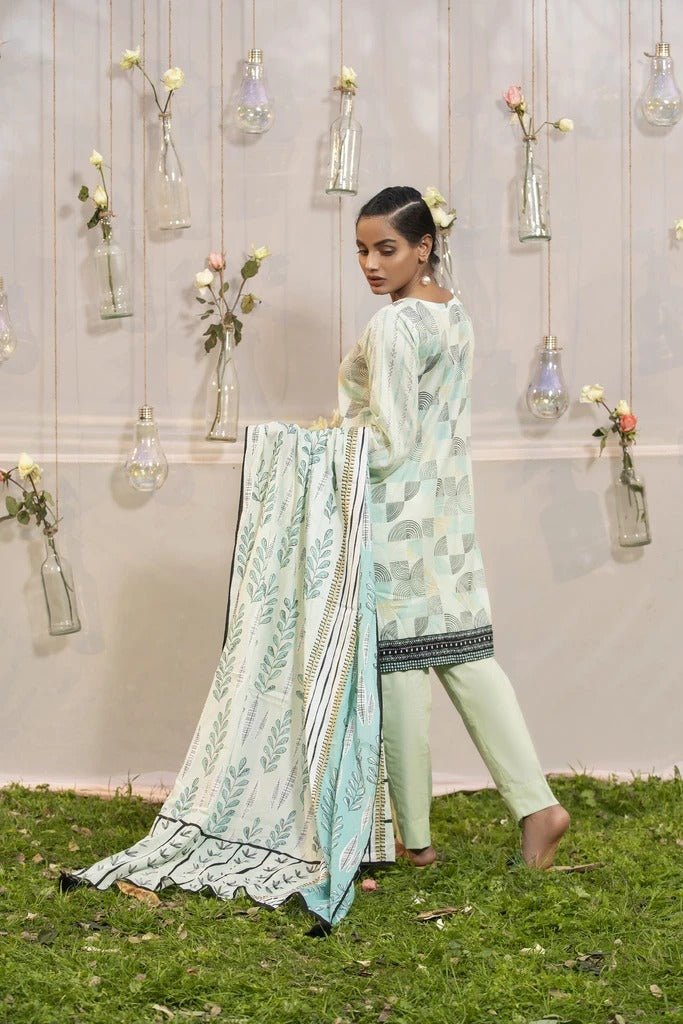 Lakhani Komal Prints 3 Piece Stitched Printed Lawn Suit LSM-2118