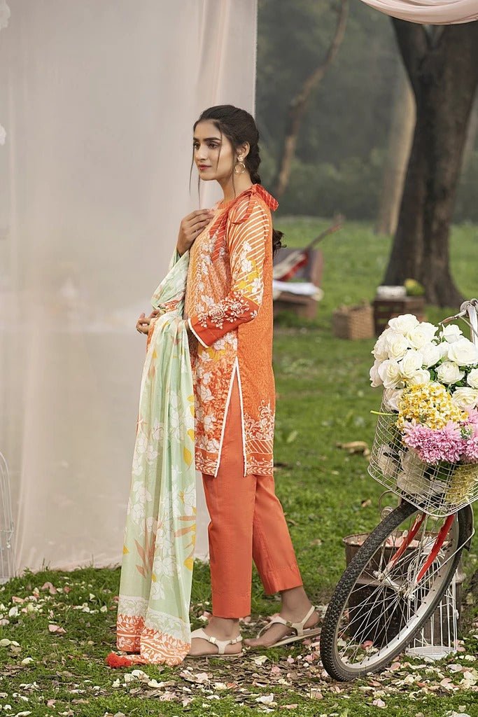 Lakhani Komal Prints 3 Piece Stitched Printed Lawn Suit LSM-2108