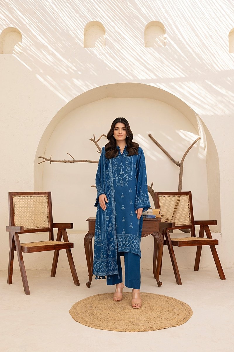 Lakhany 03 Piece Unstitched Pashmina Printed Suit - LG-RL-0118-A
