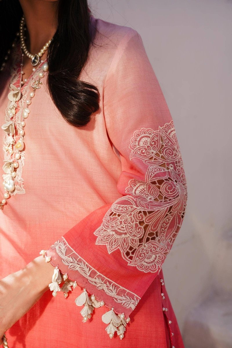 SANA SAFINAZ 3 Piece Unstitched Digital Printed Front On Lawn Shirt with Embroidered Dupatta On Raju Net - M241-017A-3CW