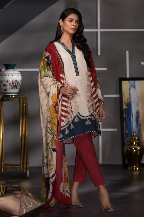 Sapphire 3 Piece Unstitched Suit Tranquil Fantasy