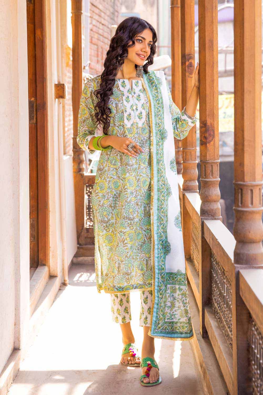Gul Ahmed 3PC Lawn Unstitched Printed Suit CL-32241 A