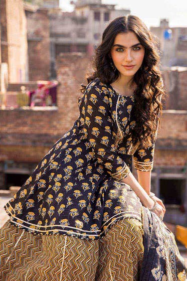 Gul Ahmed 3PC Lawn Unstitched Printed Suit CL-32242 B