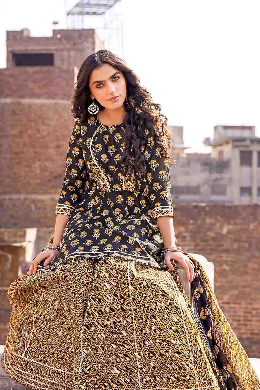Gul Ahmed 3PC Lawn Unstitched Printed Suit CL-32242 B