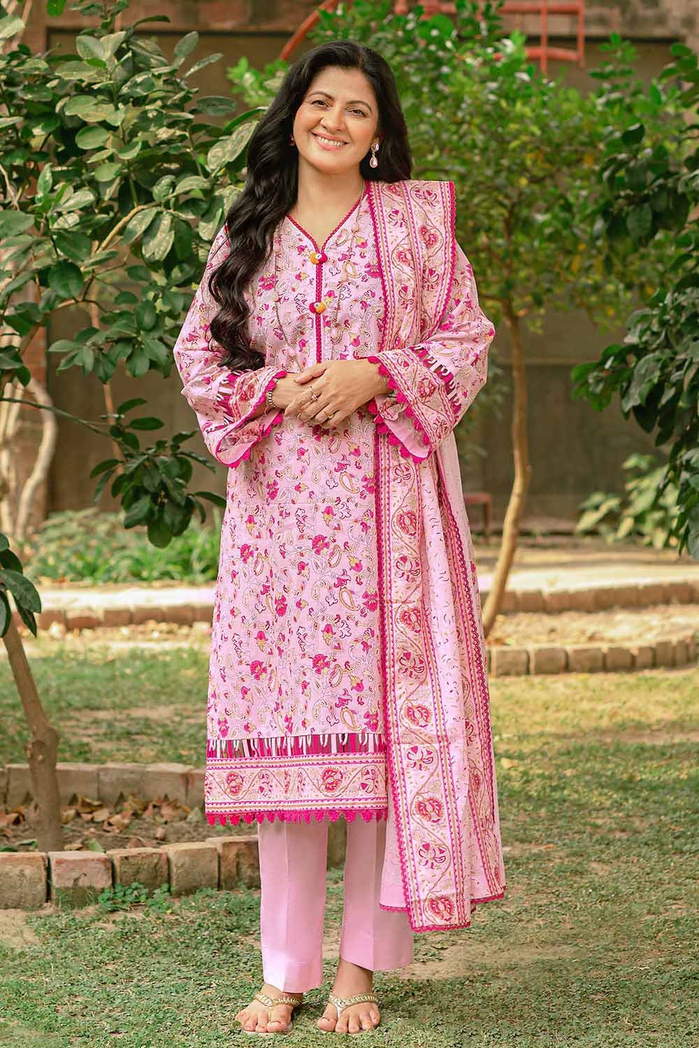 Gul Ahmed 3PC Unstitched Printed Lawn Suit CL-32266 B