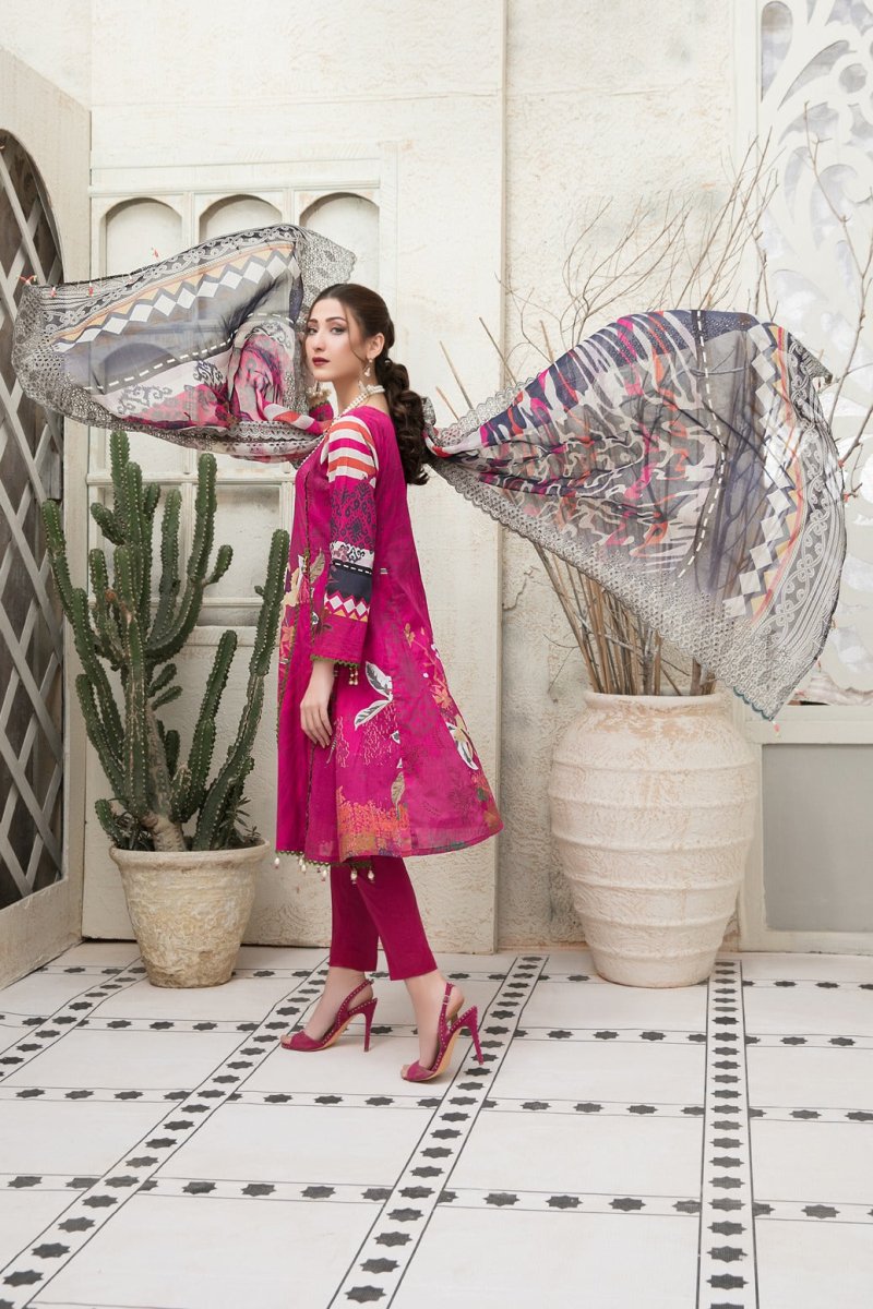 Tawakkal Fabrics 3 Piece Stitched Digital Printed Lawn Suit D-6672