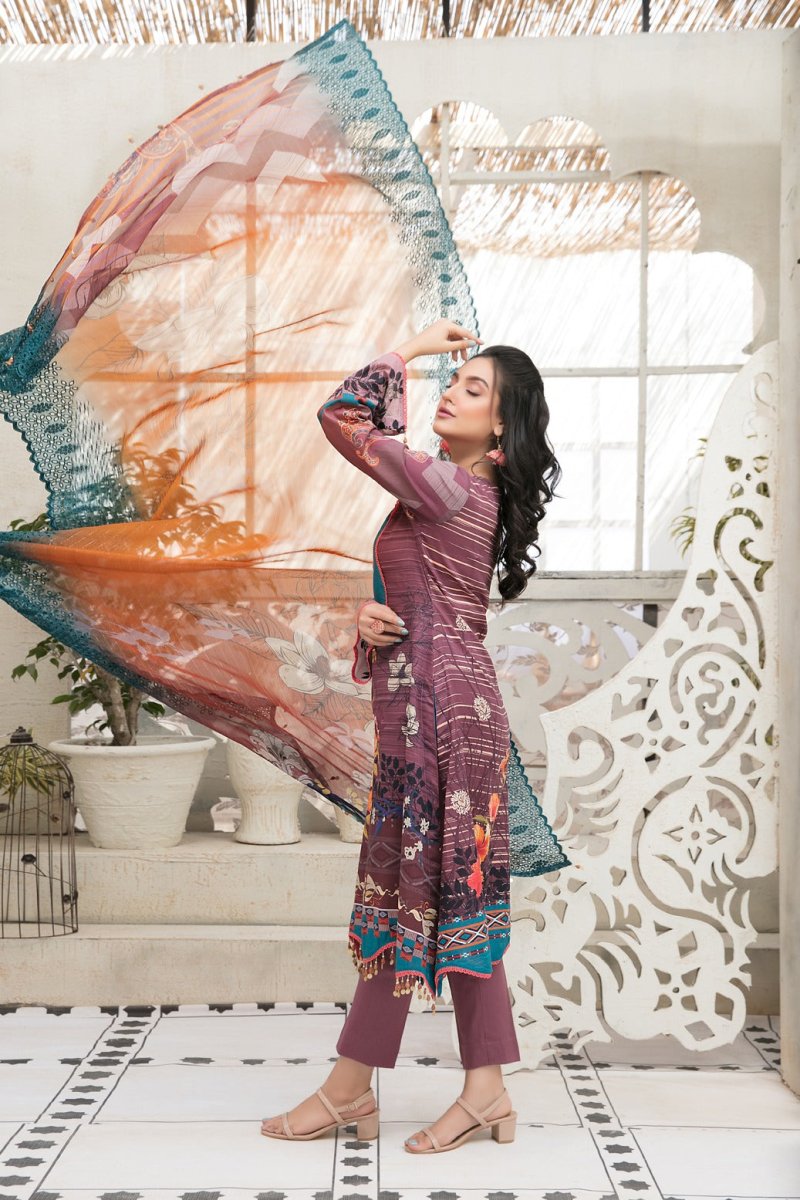 Tawakkal Fabrics 3 Piece Stitched Digital Printed Lawn Suit D-6675