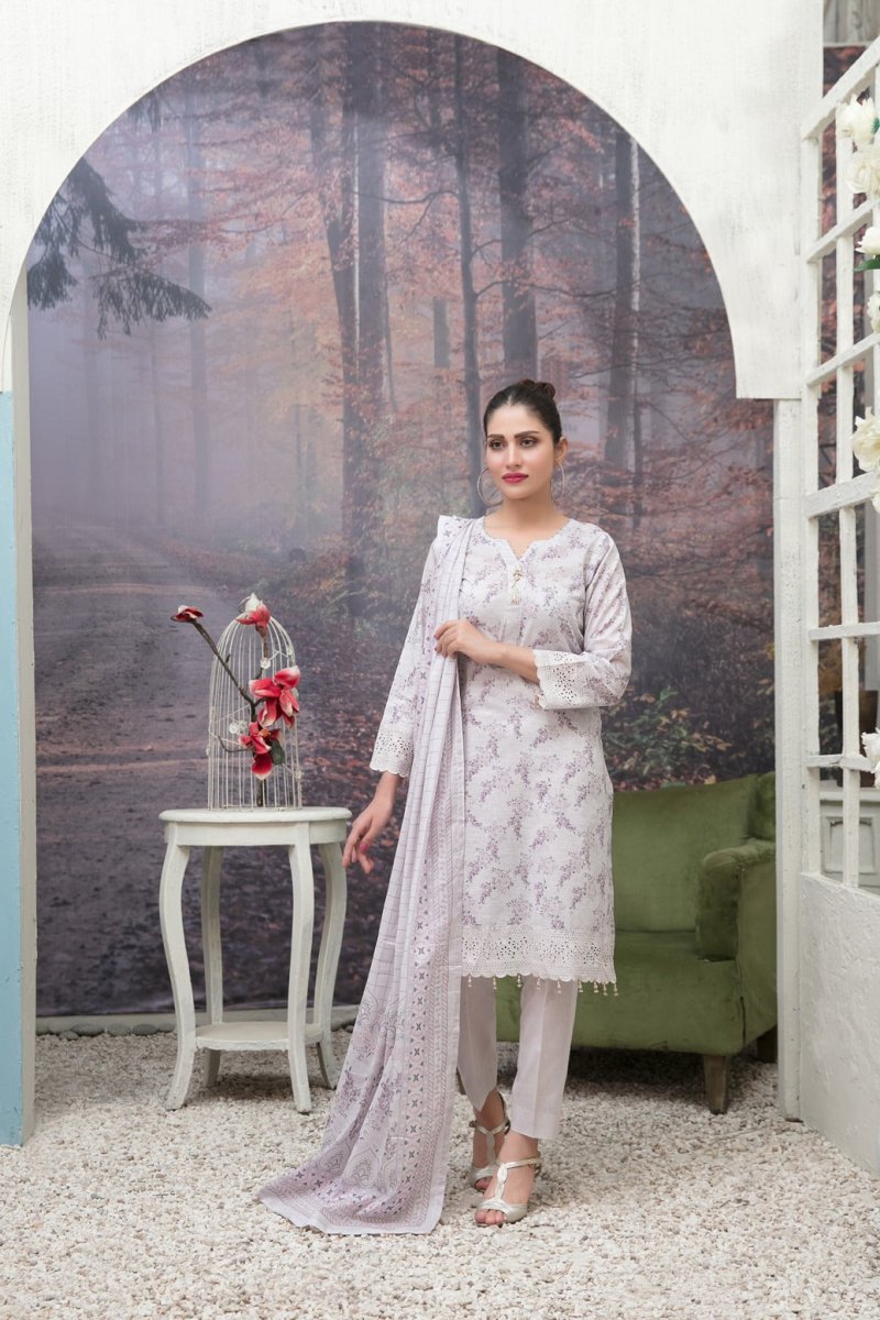 Tawakkal Fabrics 3 Piece Stitched Schiffli Daman Embroidered Digital Printed Lawn Suit D-6727