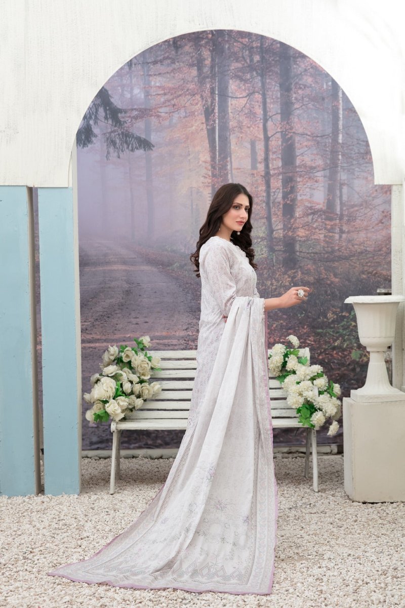 Tawakkal Fabrics 3 Piece Stitched Schiffli Daman Embroidered Digital Printed Lawn Suit D-6729