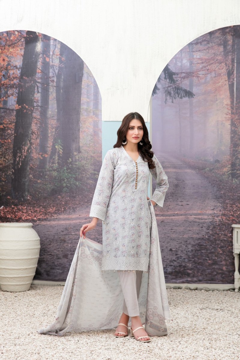 Tawakkal Fabrics 3 Piece Stitched Schiffli Daman Embroidered Digital Printed Lawn Suit D-6731