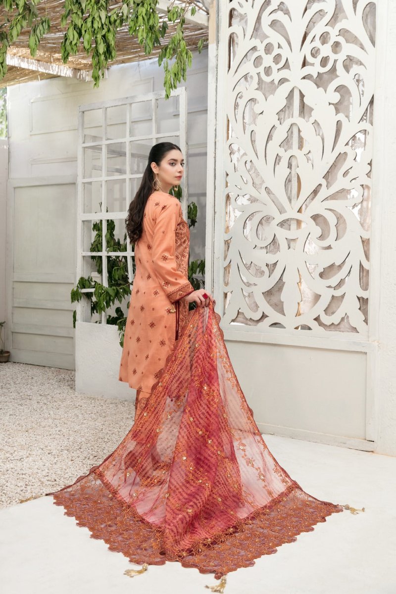 Tawakkal Fabrics 3 Piece Stitched Fancy Heavy Embroidered Slub Lawn Suit D-6742