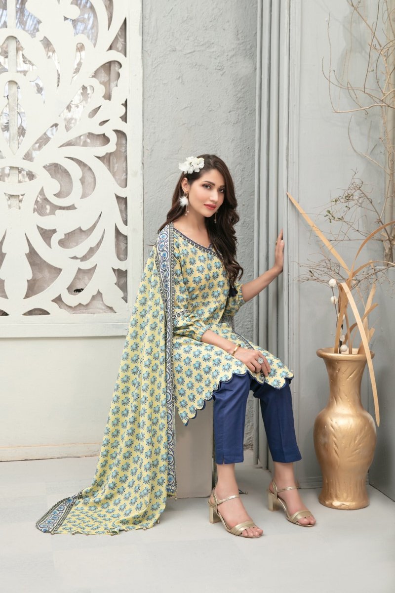 Tawakkal Fabrics 3 Piece Stitched Digital printed Lawn Suit D-6749