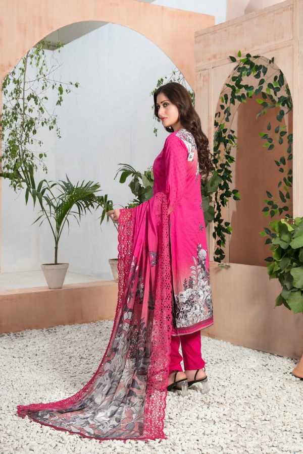 Tawakkal Fabrics 3 Piece Stitched Digital Printed Lawn Suit D-7039