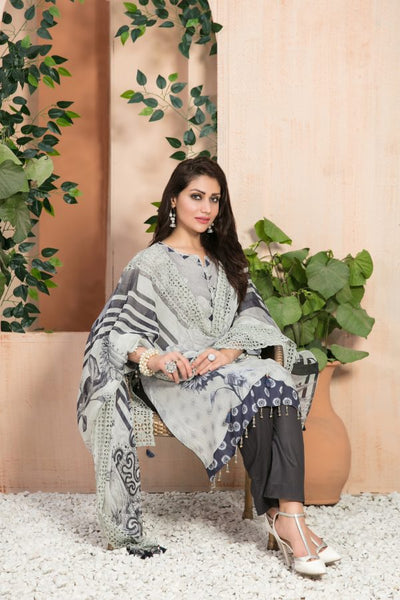 Tawakkal Fabrics 3 Piece Stitched Digital Printed Lawn Suit D-7044