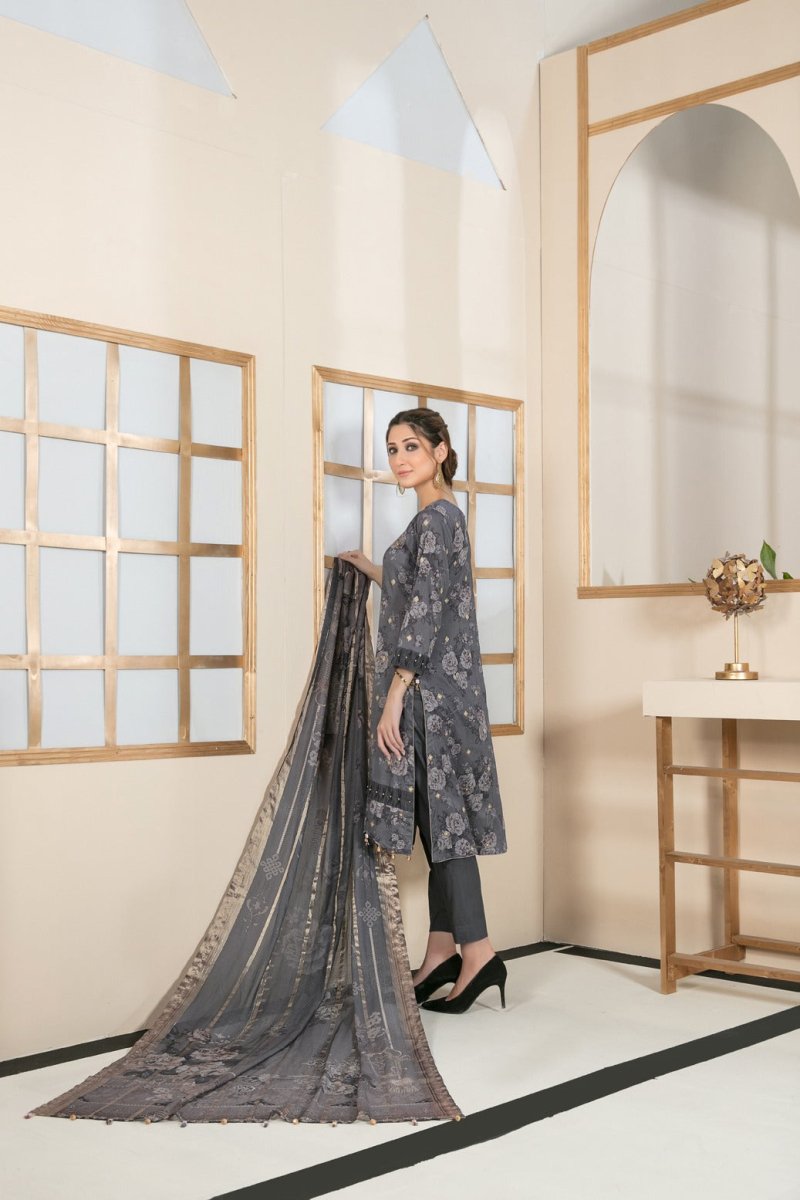 Tawakkal Fabrics 3 Piece Stitched All Over Embroidered Bareeza Digital Printed Lawn Suit D-7078